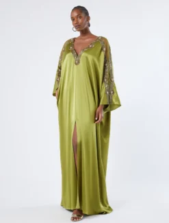 Abito caftano in satin con ricamo - VERDE KAKI