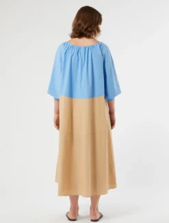 Abito in cotone a balze - AZZURRO