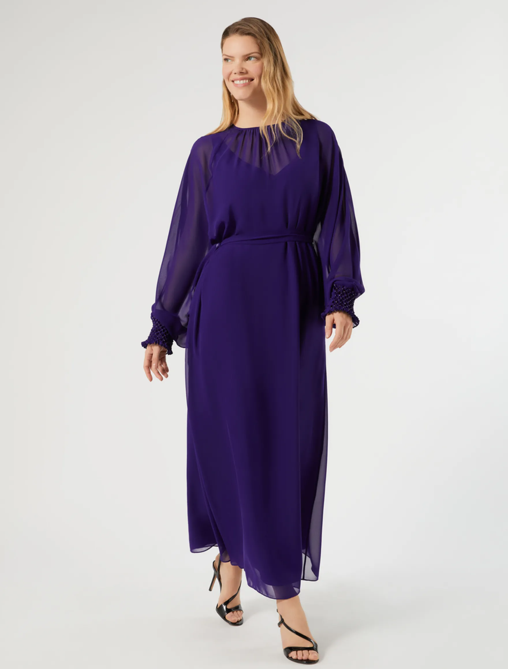 Abito in georgette con ricamo - VIOLA
