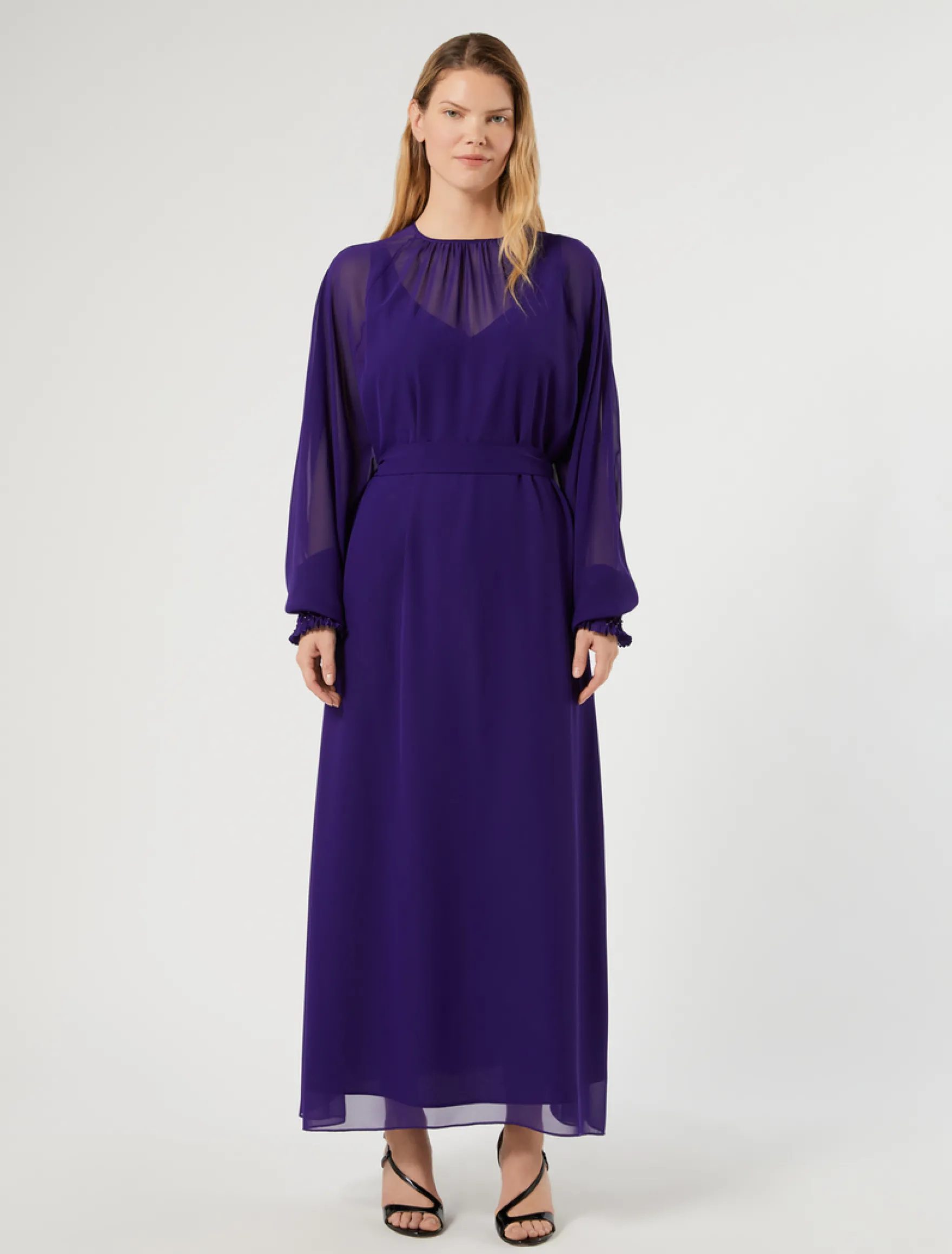 Abito in georgette con ricamo - VIOLA