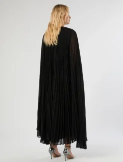 Cappa in crêpe georgette plissé - NERO