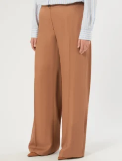 Pantaloni ampi in twill fluido - CARAMELLO