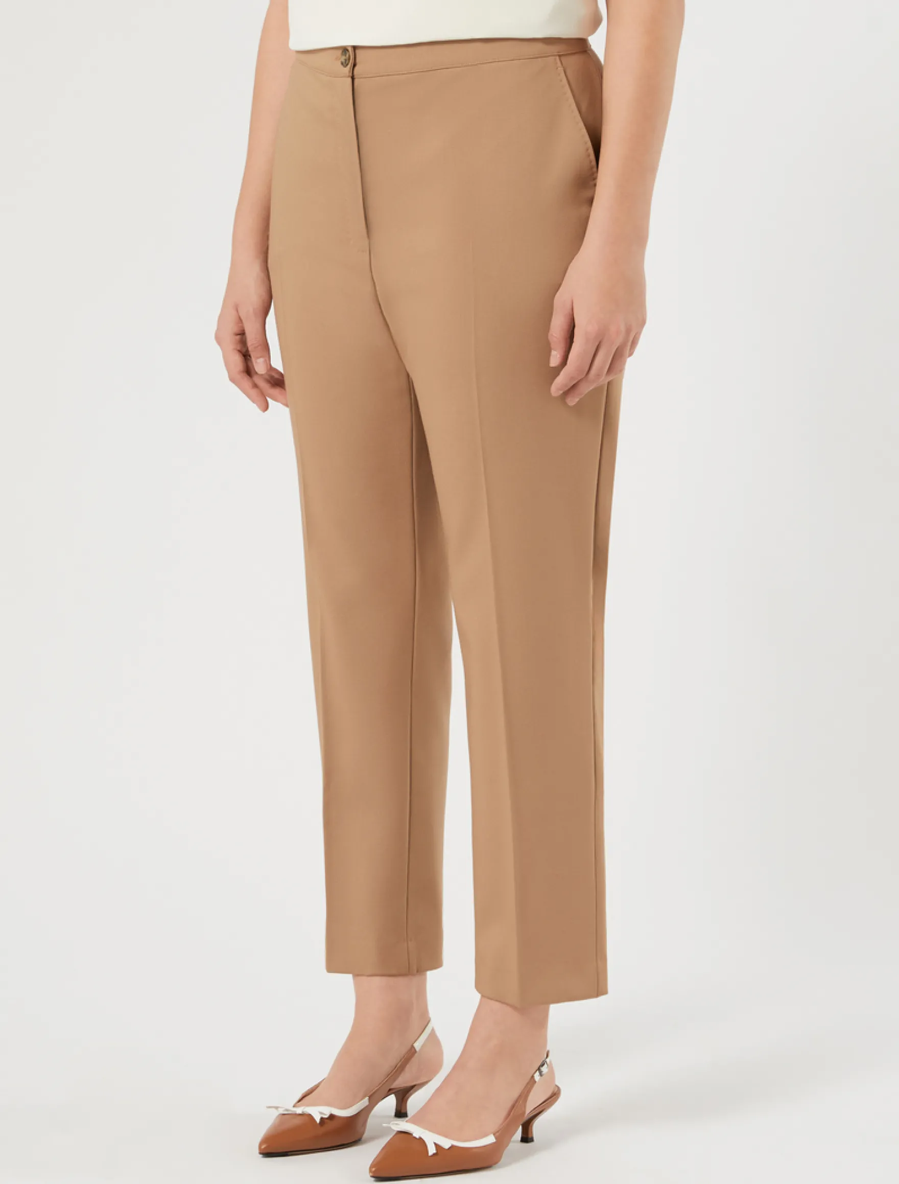Pantaloni dritti in tela di pura lana - CAMMELLO