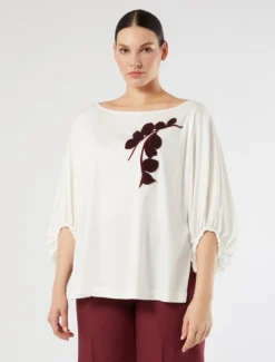 T-shirt in jersey con ricamo - AVORIO