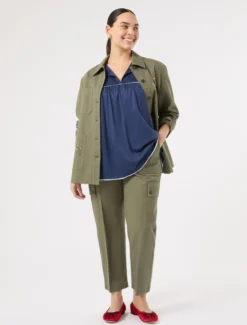 T-shirt in jersey con ricamo - BLU MARINO