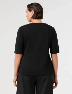T-shirt in jersey con ricamo - NERO