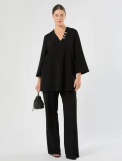 Tunica in cady con ricamo - NERO